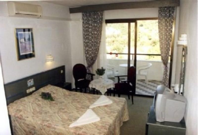 Verano Beach Hotel İçmeler Habitación foto